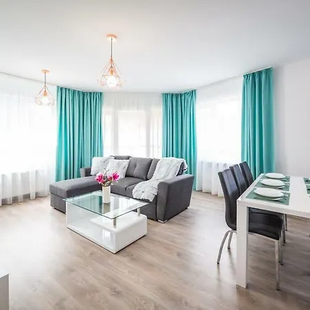 Apartament Sunnyhome Апартаменти Брашов